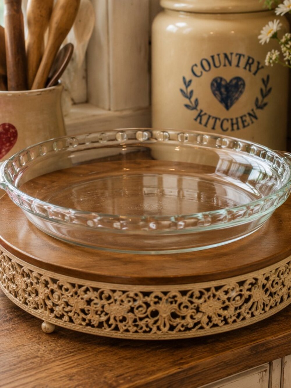 Vintage Pyrex Glass Deep Pie Plate 9.5"